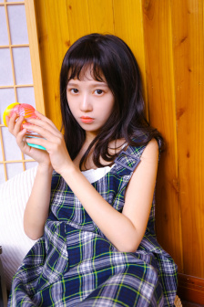 爱上女朋友的闺蜜